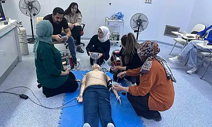 Elazığ'da sağlık personeline yönelik temel eğitim programı gerçekleştirildi.