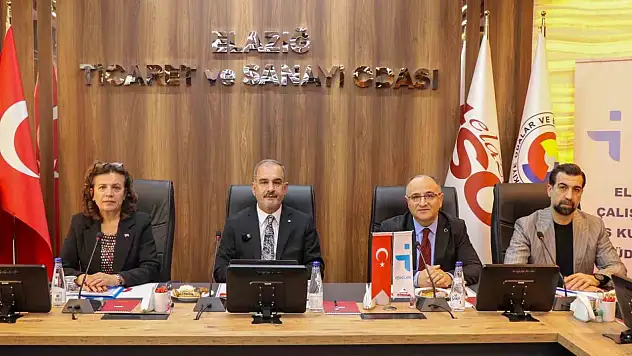 Başkan Alan, nitelikli eleman bulunamazsa yatırımın anlamını yitirdiğini belirtti.