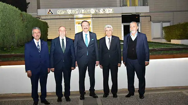 Başkan Dumandağ, TOBB Başkanı Hisarcıklıoğlu ile buluştu.