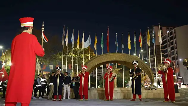 Elazığ'da 28. Uluslararası Hazar Şiir Akşamları Etkinliği Başladı.