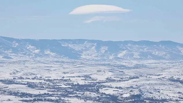 Elazığ'da mercek bulutları görsel bir şölen sundu.