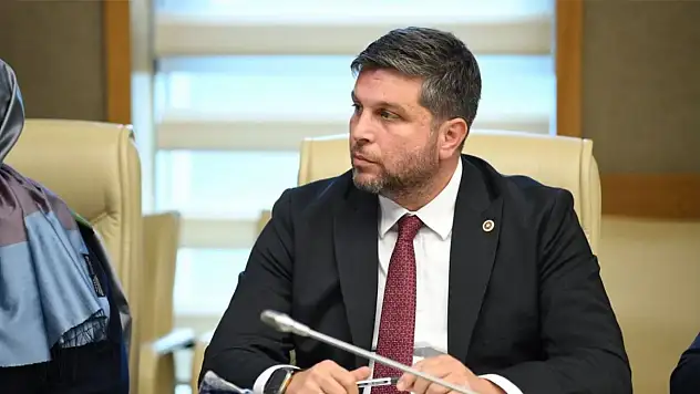 Nazırlı'dan Gürsel Erol'un 'Düşük Profil' İthamına Yanıt