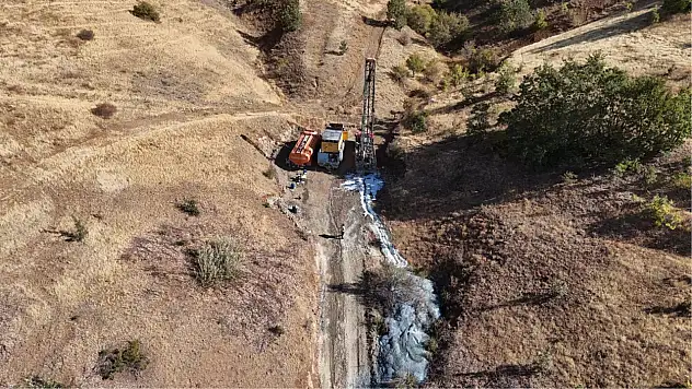 Öksüzuşağı Köyü Suya Kavuştu
