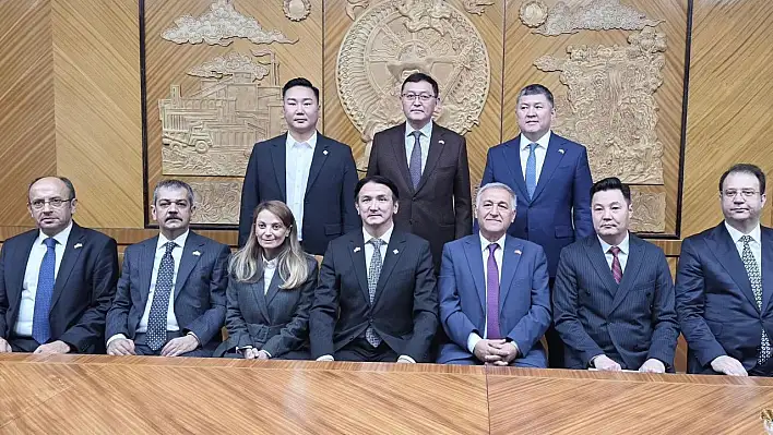 AK Parti Elazığ Milletvekili ve Türkiye-Moğolistan Dostluk Grubu Başkanvekili Prof. Dr. Erol Keleş, Moğolistan'da temaslarına başladı