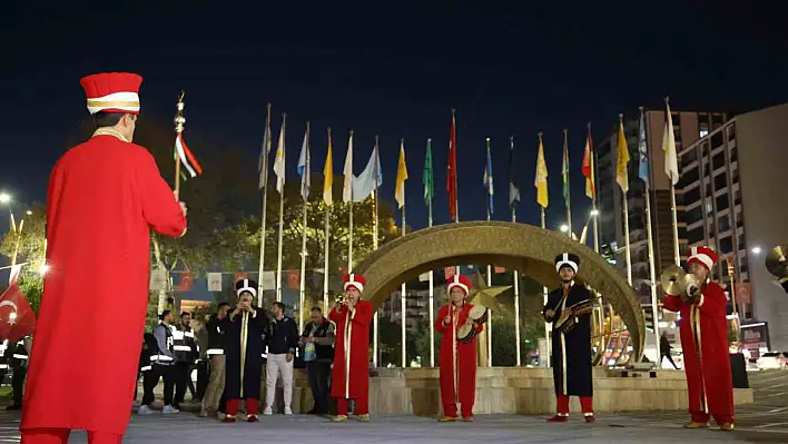 Elazığ'da 28. Uluslararası Hazar Şiir Akşamları Etkinliği Başladı.