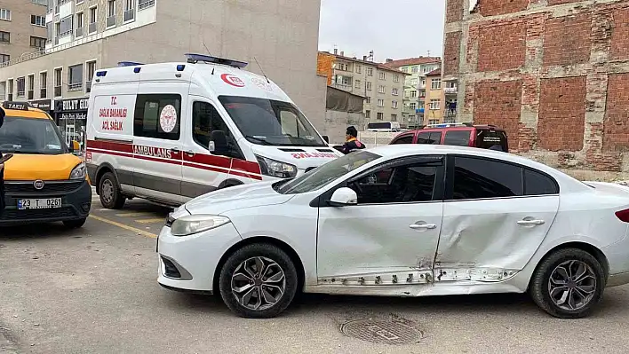 Elazığ'da trafik kazasında 1 kişi yaralandı.