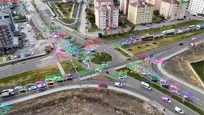 Elazığ'da Trafik Yoğunluğu Teknolojinin Gücüyle  Çözülebilir