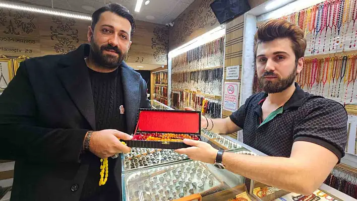 1 milyon 600 bin lira değerinde Osmanlı kehribarı satın aldı