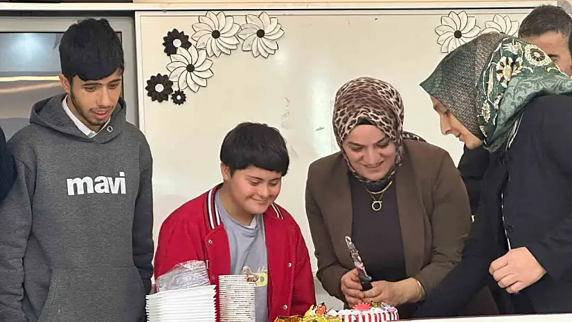 Arıcak'ta anlamlı bir etkinlik  düzenlendi.