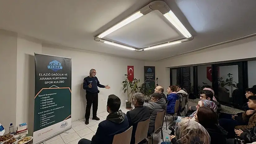 Elazığ'da amatör telsizcilik eğitimi gerçekleştiriliyor.