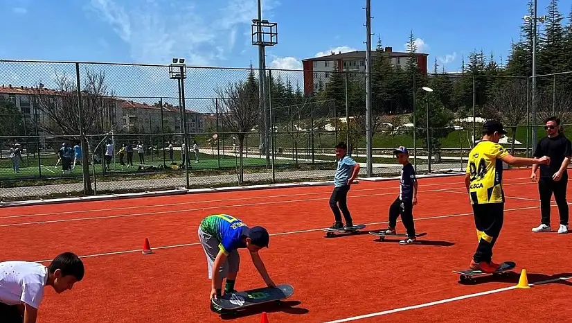 Elazığ'da kaykay ve paten sporunda bir yenilik