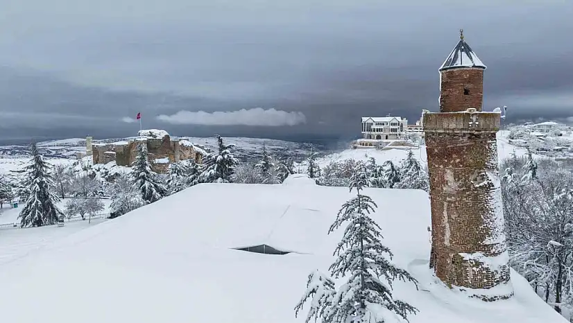 Harput'ta Beyaz Örtü: Kartpostallık Manzaralar