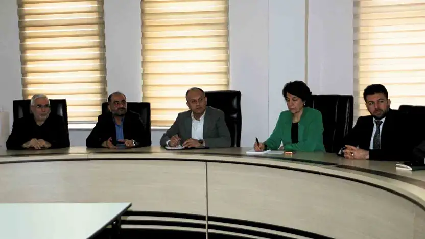 Elazığ'daki hastanelerin mevcut durumuna ilişkin bir değerlendirme yapılması.