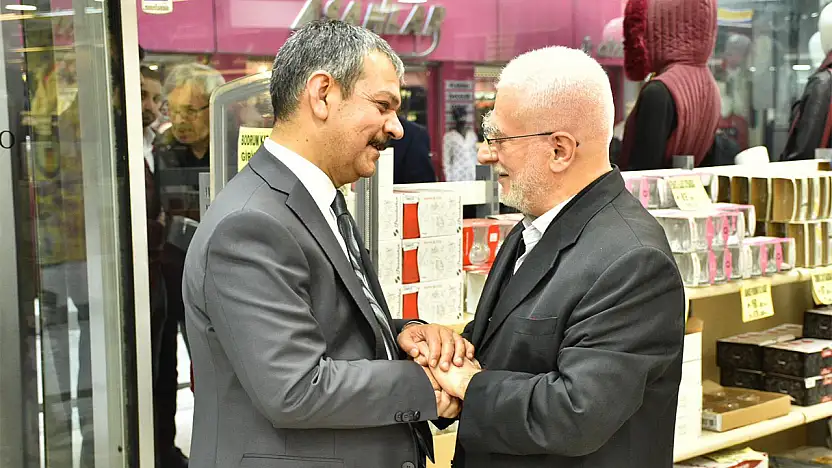 Milletvekili Keleş: 'Dinledikçe güçleniyor, paylaştıkça büyüyoruz.'